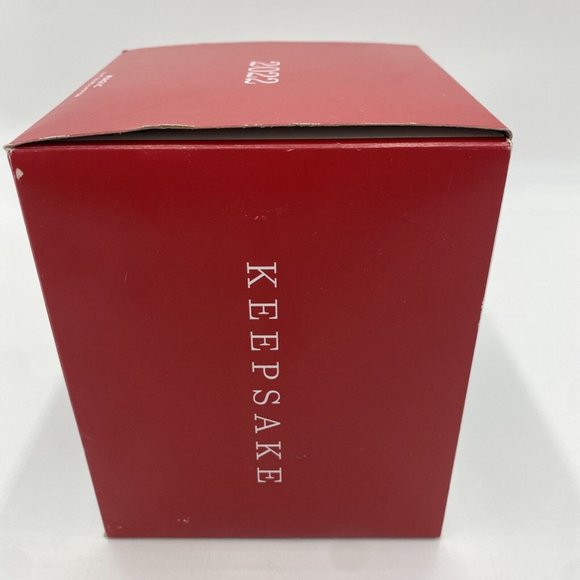 2022 HALLMARK SANTA'S WORKSHOP WONDERS MAGIC LIGHT SOUND & MOTION Ornament - Picture 5 of 16